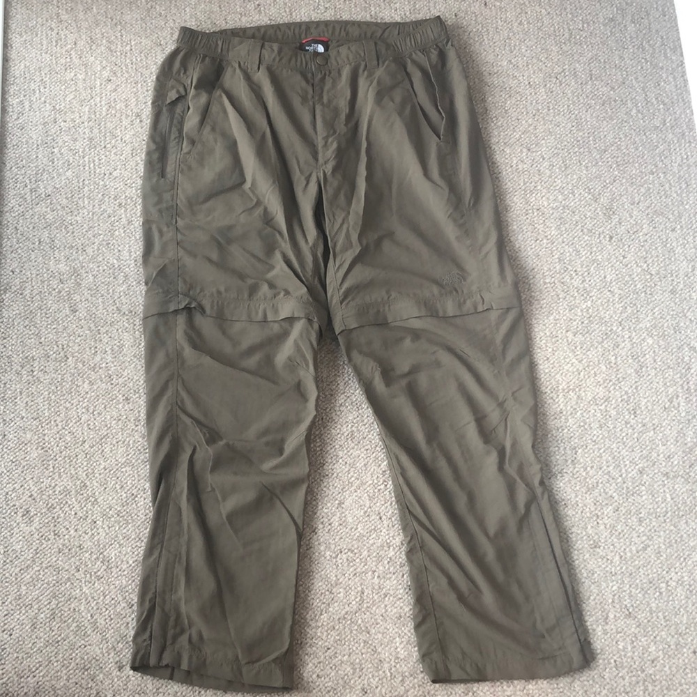 Men’s North Face Zip Off Convertible Hiking Pants